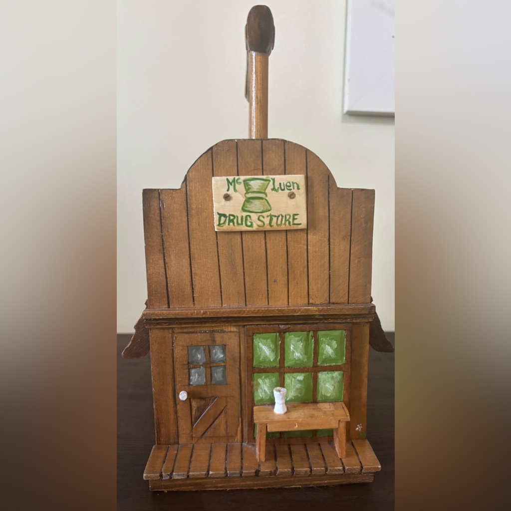 Maurice Batson Gatlinburg Folk Art Wood House Purse - Mcleun Drug Store